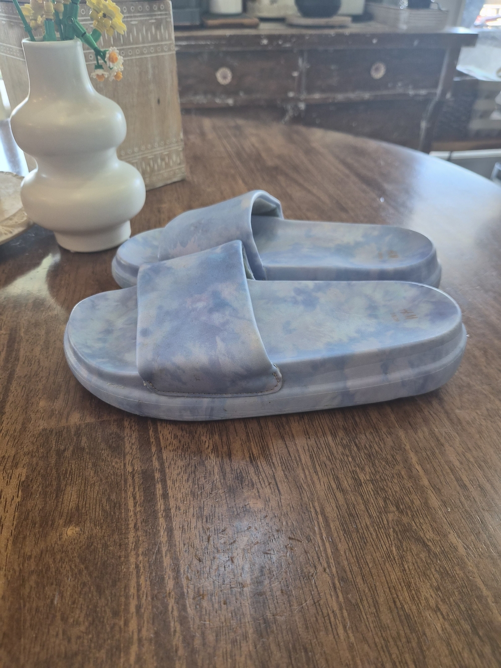 H&M Blue Lavender Tie-Dye Slide Sandals